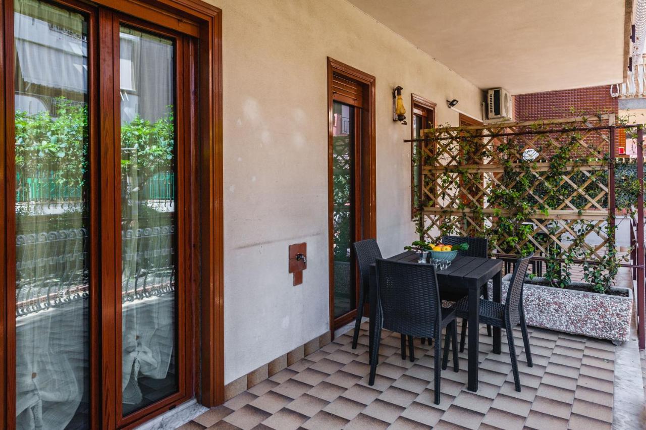 Lemon Tree Apartments By Wonderful Italy Giardini-Naxos Buitenkant foto