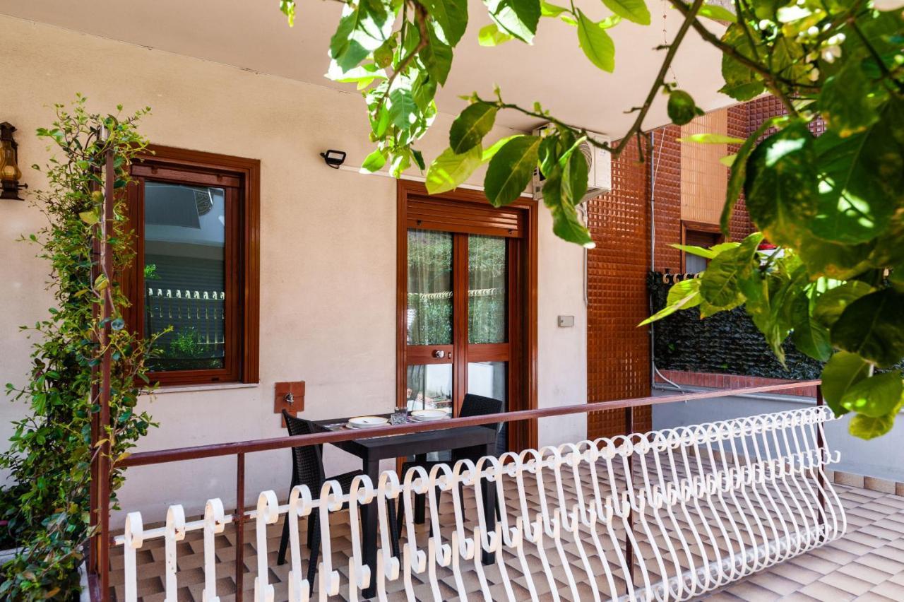 Lemon Tree Apartments By Wonderful Italy Giardini-Naxos Buitenkant foto